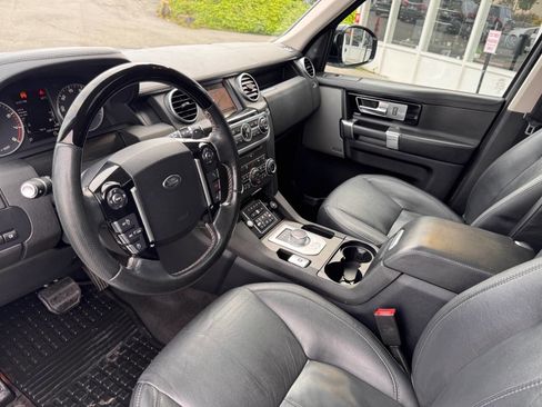 Used 2016 Land Rover LR4 HSE LUX AWD/4WD image 35