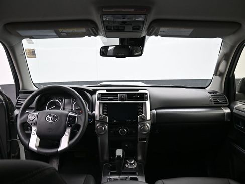 Certified 2023 Toyota 4Runner TRD Sport image 27