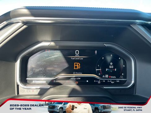 Used 2024 GMC Sierra 2500 Denali w/ Denali Reserve Package image 28