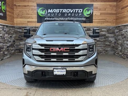 Used 2023 GMC Sierra 1500 SLE AWD/4WD image 3
