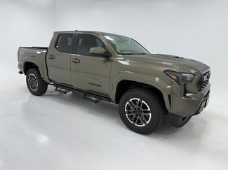 New 2026 Toyota Tacoma TRD Sport video 1