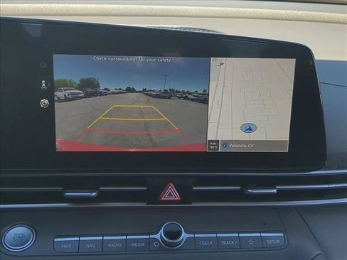 Used 2023 Hyundai Elantra SEL w/ Convenience Package FWD image 14