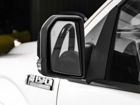 Used 2019 Ford F150 Lariat image 33