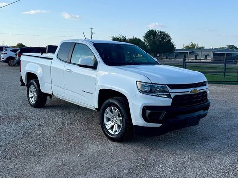Used 2022 Chevrolet Colorado LT w/ Fleet Safety Package RWD image 3