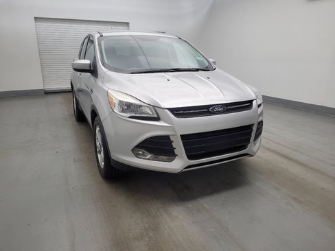 Used 2015 Ford Escape SE image 14