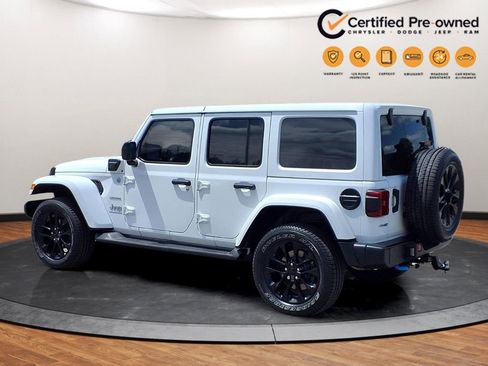 Used 2023 Jeep Wrangler Unlimited Sahara w/ Cold Weather Group AWD/4WD image 3