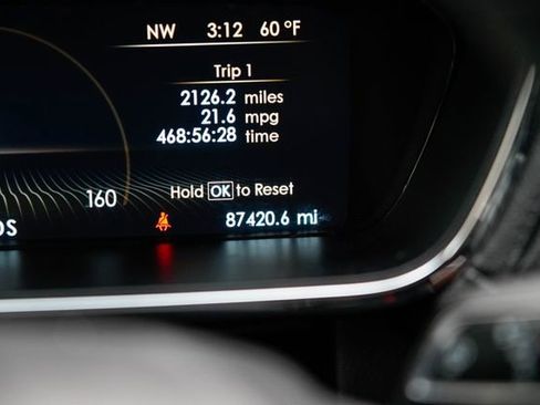 Used 2018 Lincoln Continental Select w/ Continental Climate Package FWD image 33