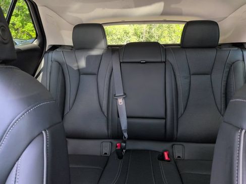 Used 2021 Buick Envision Essence w/ Sport Touring Package FWD image 49