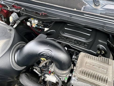 Used 2019 RAM 1500 Laramie image 20