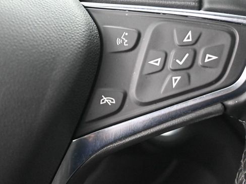 Used 2024 Chevrolet Equinox LT image 43