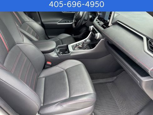 Used 2021 Toyota RAV4 XSE image 15