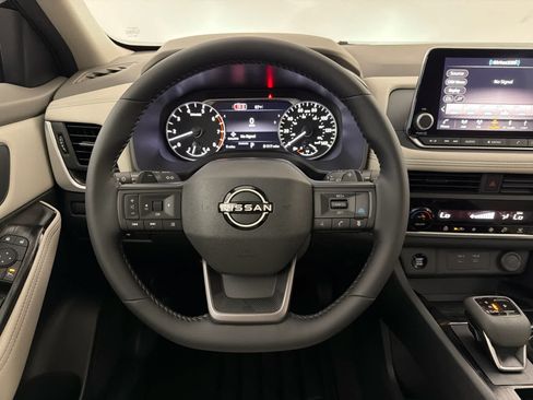 New 2026 Nissan Rogue Dark Armor FWD image 17