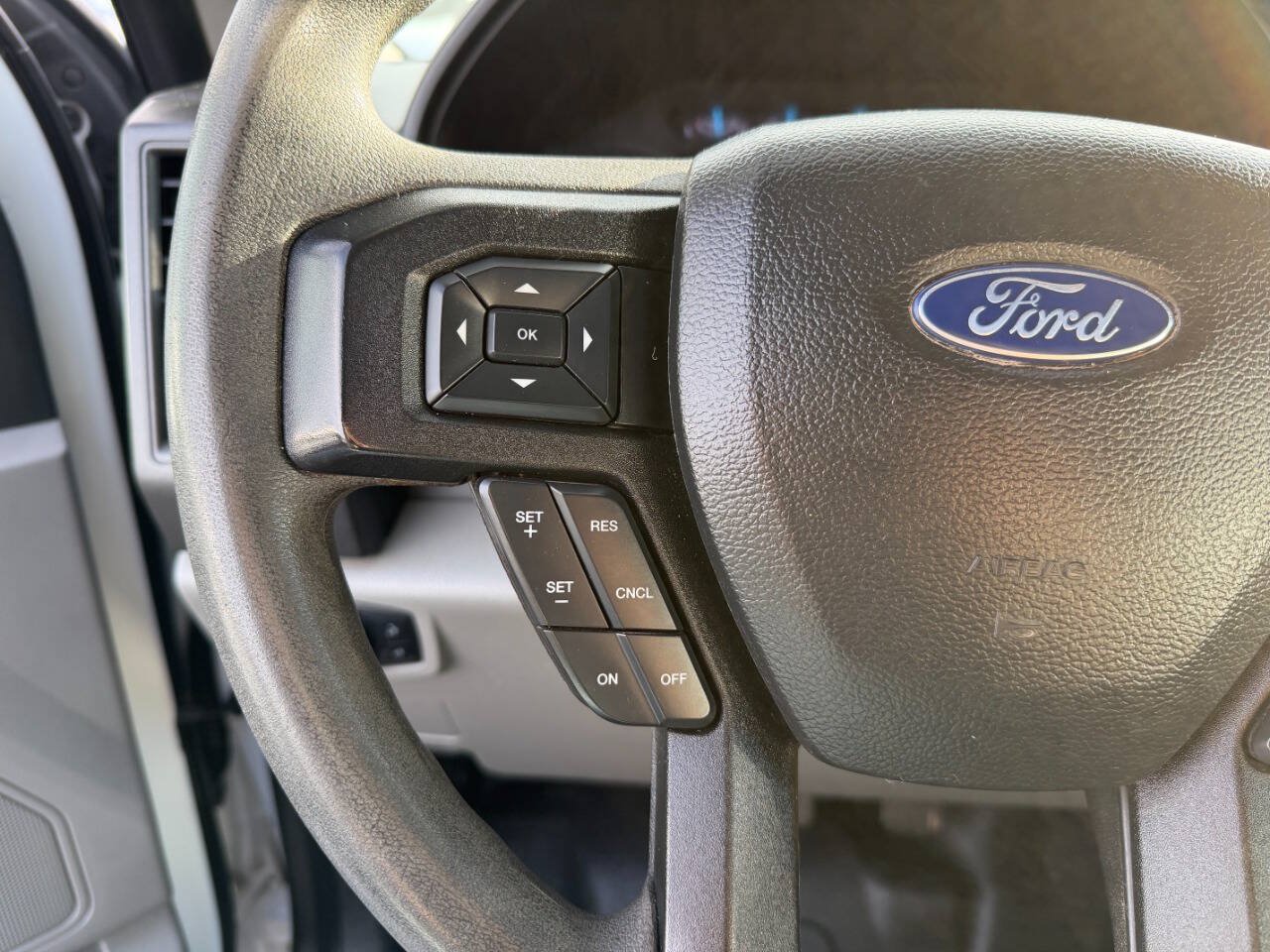 Used 2019 Ford F350 XL w/ Power Equipment Group RWD image 23
