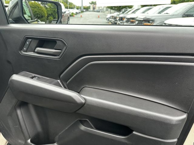 Used 2024 Chevrolet Colorado Trail Boss w/ Technology Package AWD/4WD image 34
