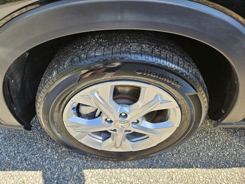 Used 2025 Honda HR-V LX image 7