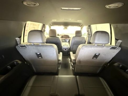 New 2026 Chevrolet Traverse Z71 image 32