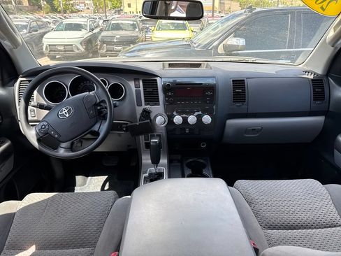 Used 2012 Toyota Tundra 2WD CrewMax w/ Tow Pkg image 30