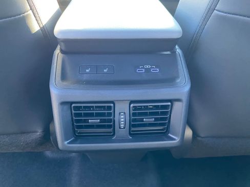 New 2026 Subaru Solterra AWD/4WD image 19