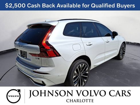 New 2026 Volvo XC60 B5 Ultra w/ Protection Package Premier image 11