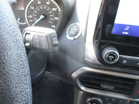 Used 2021 Ford EcoSport SE image 11