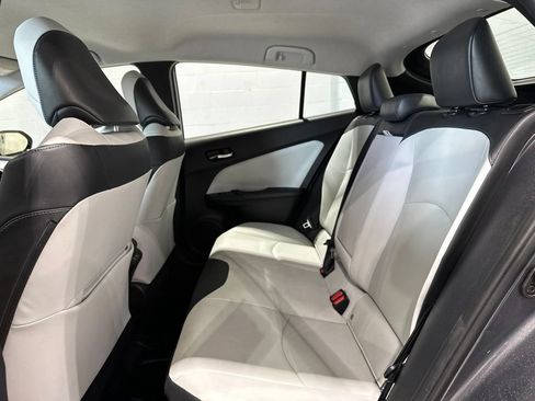 Used 2019 Toyota Prius XLE w/ Protection Package #3 AWD/4WD image 13