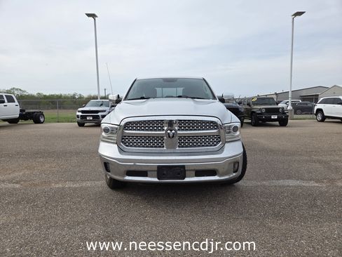 Used 2017 RAM 1500 Laramie w/ Convenience Group image 2