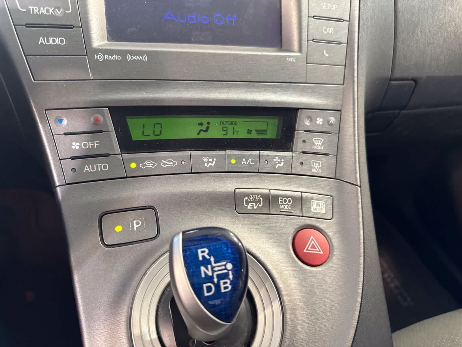 Used 2015 Toyota Prius Prime Plug-In Hybrid FWD image 26