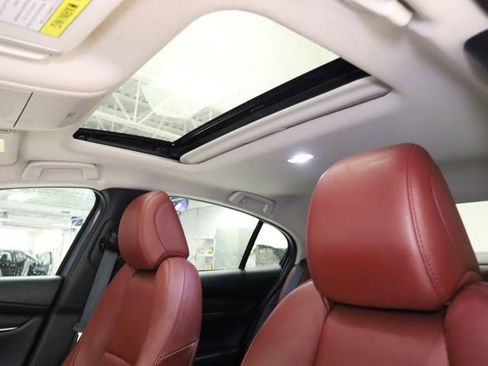 Used 2023 MAZDA MAZDA3 s image 23