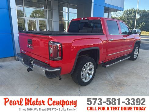 Used 2017 GMC Sierra 1500 SLT w/ SLT Premium Package AWD/4WD image 4