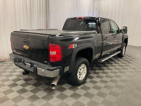 Used 2008 Chevrolet Silverado 2500 LTZ w/ Safety Package AWD/4WD image 7