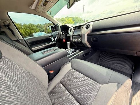 Used 2019 Toyota Tundra SR5 AWD/4WD image 24