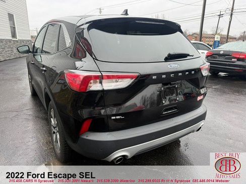 Used 2022 Ford Escape SEL FWD image 4