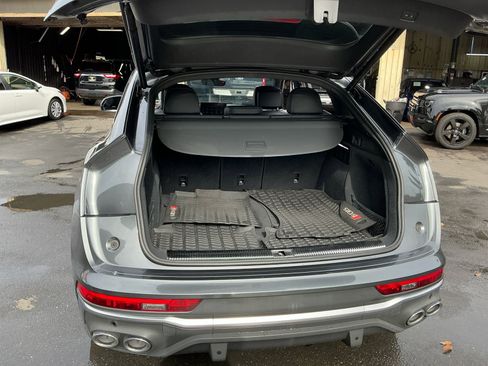 Used 2022 Audi SQ5 Premium Plus w/ Premium Plus Package image 25