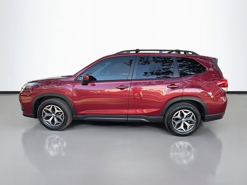 Certified 2023 Subaru Forester Premium image 6