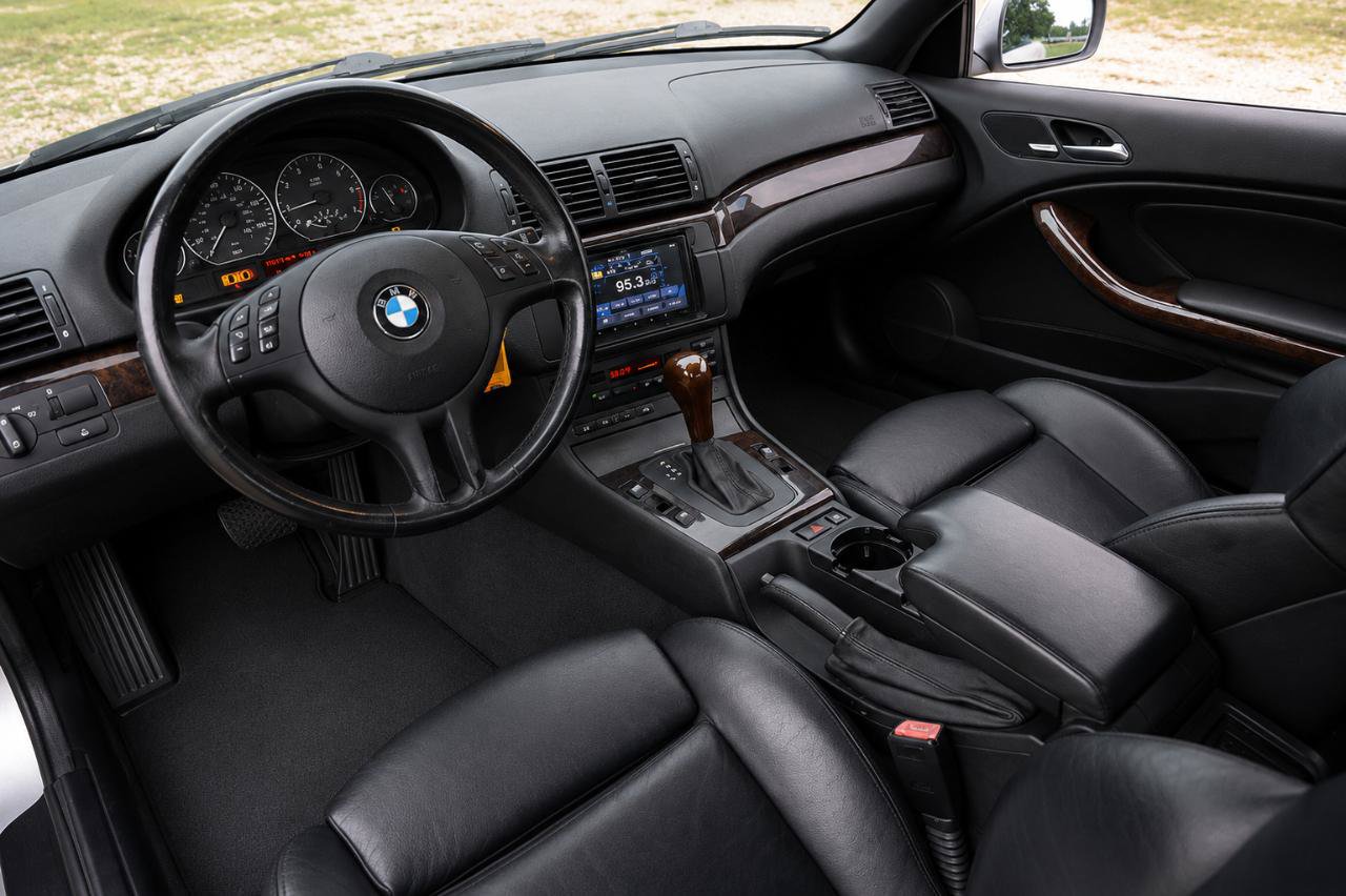 Used 2002 BMW 330Ci Convertible RWD image 4