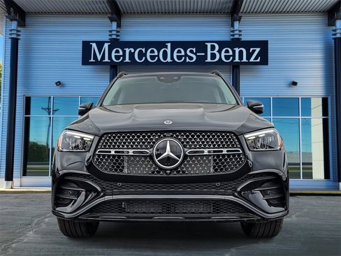 New 2026 Mercedes-Benz GLE 450 4MATIC image 2