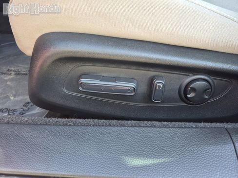 Certified 2024 Honda Accord EX image 28