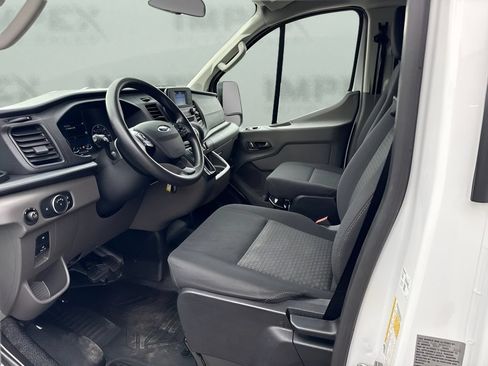 Used 2025 Ford Transit 250 Low Roof w/ Exterior Upgrade Package RWD image 5