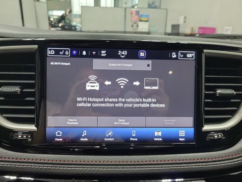 New 2027 Chrysler Pacifica Select AWD/4WD image 30