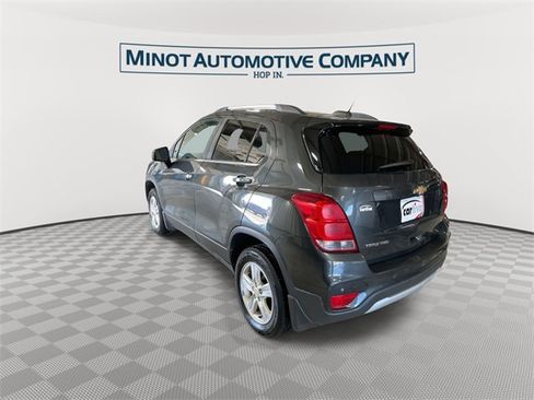 Used 2017 Chevrolet Trax LT image 6