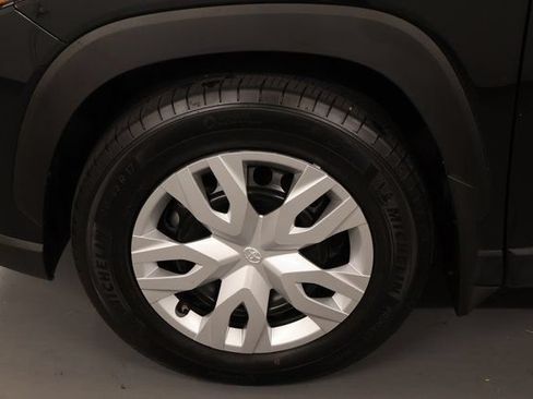 Certified 2024 Toyota Corolla Cross L AWD/4WD image 9