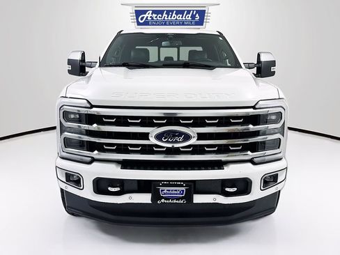 Used 2024 Ford F350 Platinum image 2