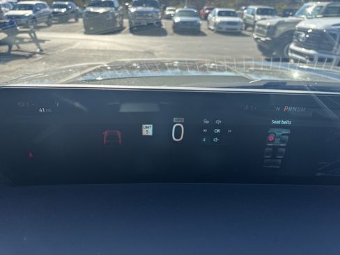 New 2025 Ford Expedition Max Platinum w/ Stealth Performance Package image 21