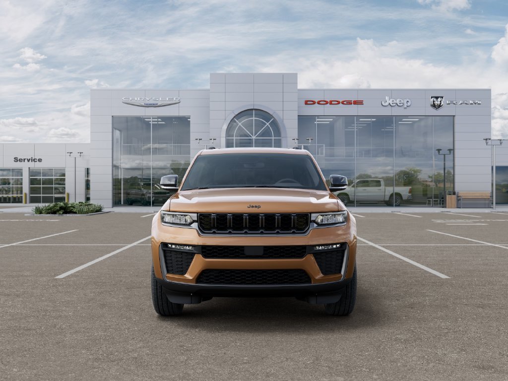 New 2026 Jeep Grand Cherokee Limited w/ Limited Altitude Package RWD image 6