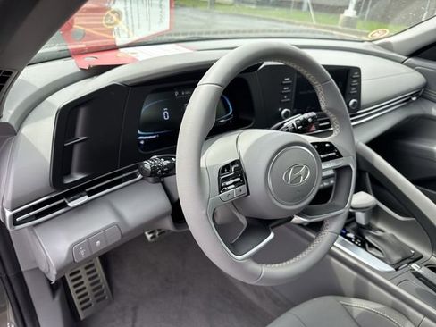 New 2026 Hyundai Elantra Sport FWD image 20