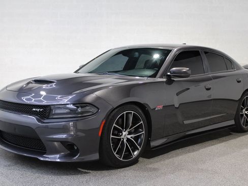 Used 2018 Dodge Charger R/T Scat Pack w/ Beats Audio Group image 1