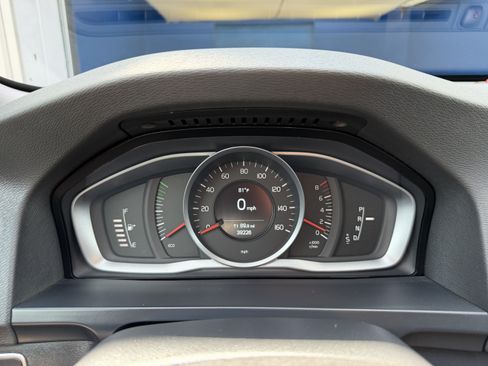 Used 2014 Volvo S60 T5 FWD image 18