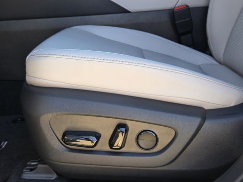 New 2026 Lexus RX 350 FWD image 16