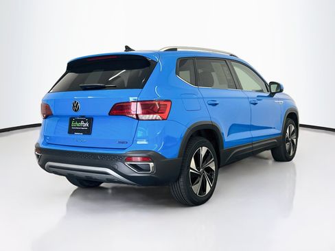 Used 2024 Volkswagen Taos SE AWD/4WD image 9