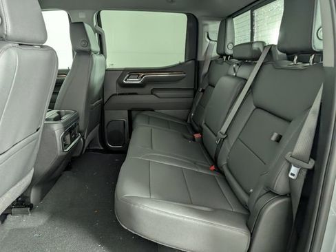 New 2025 GMC Sierra 1500 Elevation w/ Elevation Premium Package AWD/4WD image 26